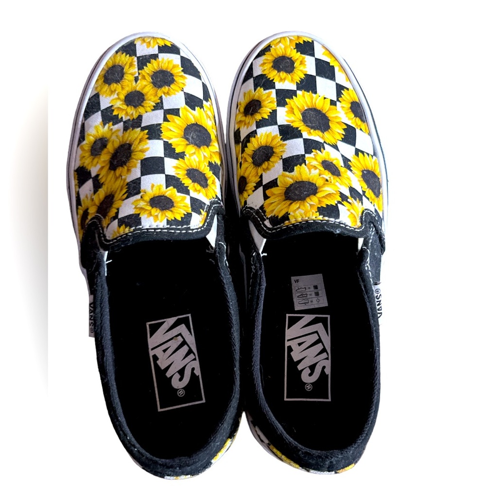 Women’s Vans sneakers